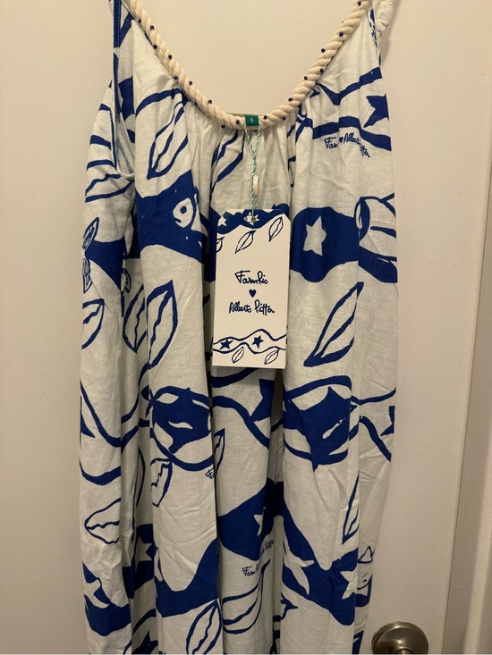 FARM Rio Dresses & Skirts - Familiar blue & white printed dress by Farm Rio